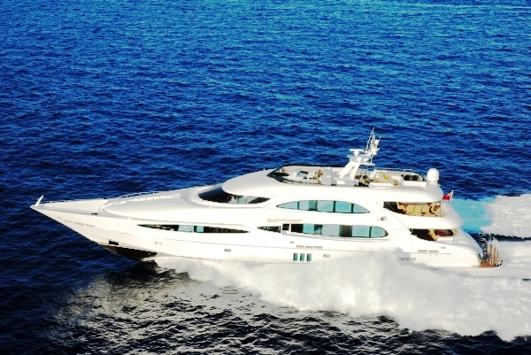 superyacht the world is not enough